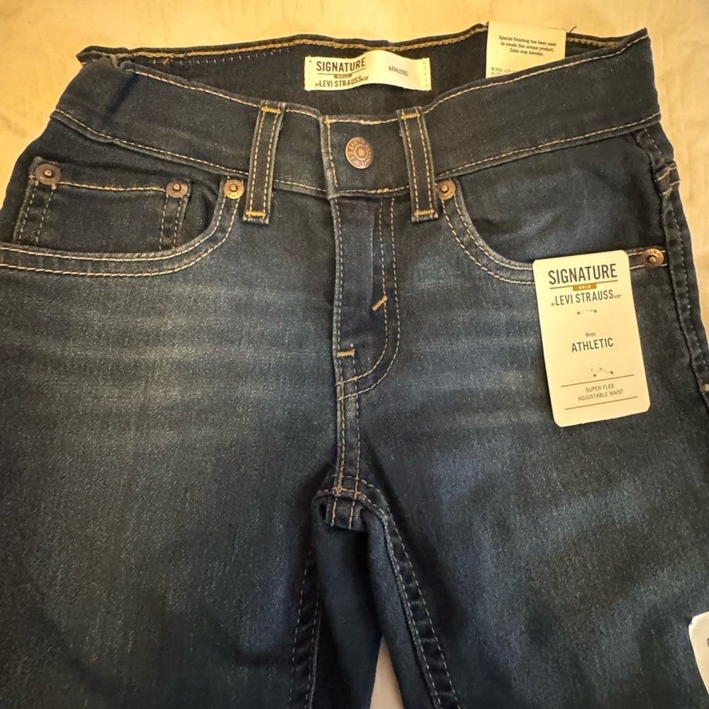 NWT Levi's Signature Gold Boys Athletic Pull-On Jeans Sz 8 Regular Dark Wash